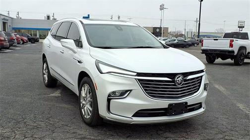 2023 Buick Enclave Essence FWD