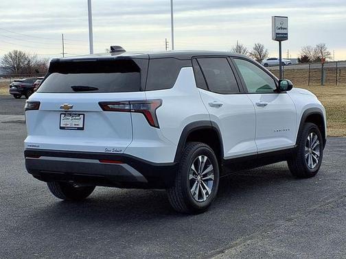 Summit White 2026 Chevrolet Equinox 1LT