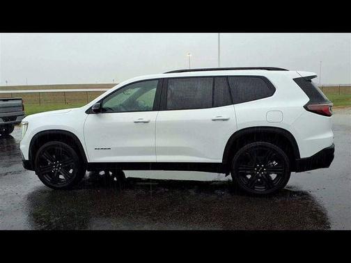 2026 GMC Acadia Elevation FWD