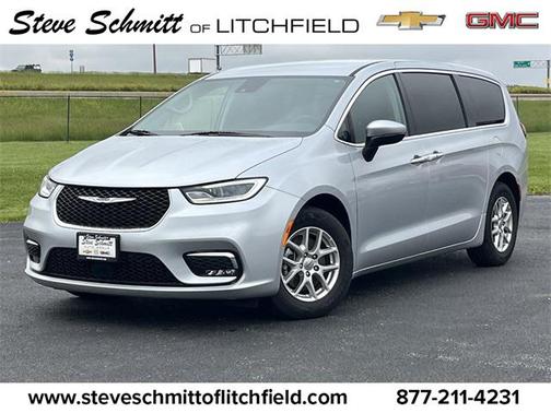 2023 Chrysler Pacifica Touring L