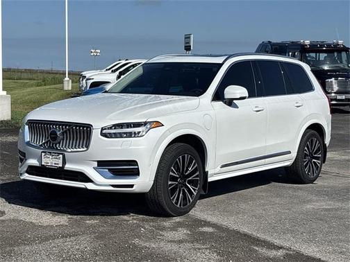 2023 Volvo XC90 Recharge Plug-In Hybrid T8 Plus 6-Seater