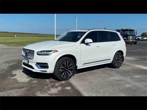 2023 Volvo XC90 Recharge Plug-In Hybrid T8 Plus 6-Seater