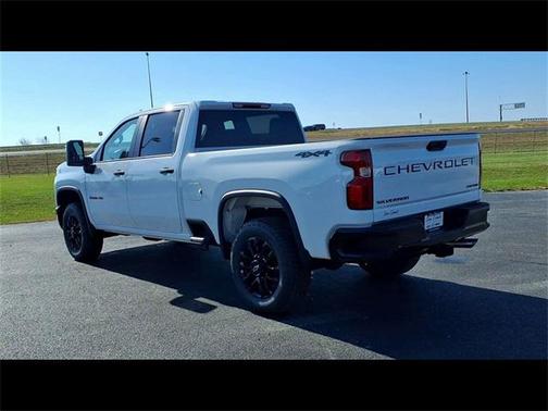 2026 Chevrolet Silverado 2500 Custom