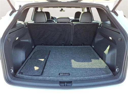 2024 Volkswagen Atlas Cross Sport 2.0T SEL