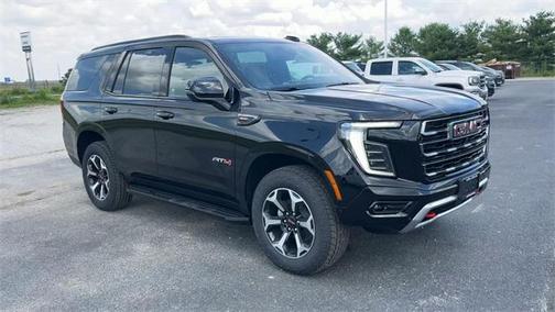 2025 GMC Yukon 4WD AT4