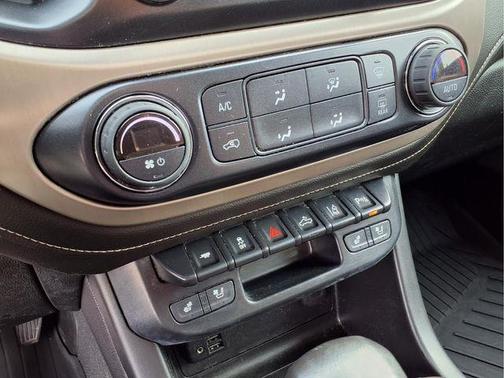 2022 GMC Canyon Denali