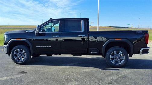 2026 GMC Sierra 2500 SLT