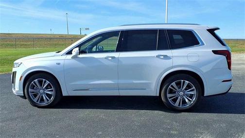 2025 Cadillac XT6 Premium Luxury FWD