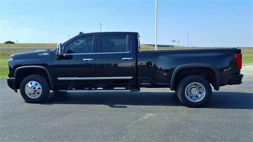 2024 Chevrolet Silverado 3500 High Country