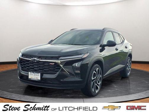 Mosaic Black Metallic 2026 Chevrolet Trax FWD 2RS