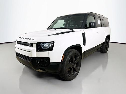 Fuji White 2024 Land Rover Defender 130 P400 X-Dynamic SE