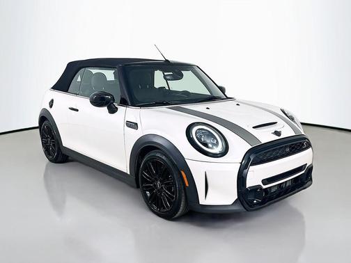Nanuq White Metallic 2024 MINI Convertible Cooper S