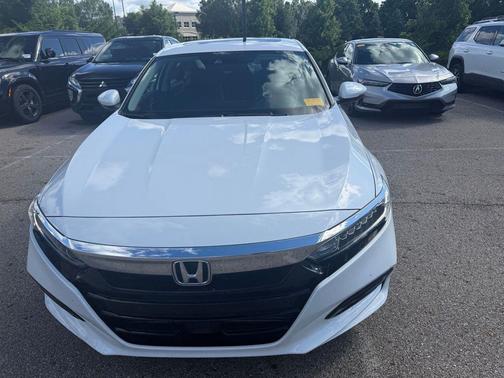 Platinum White Pearl 2020 Honda Accord EX-L 1.5T