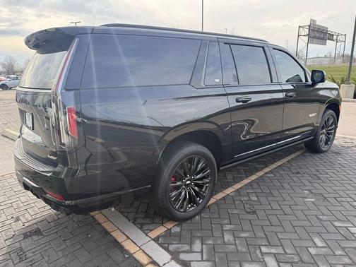 2023 Cadillac Escalade ESV V-Series