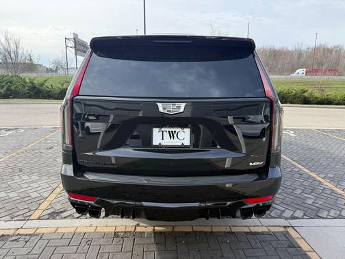 2023 Cadillac Escalade ESV V-Series