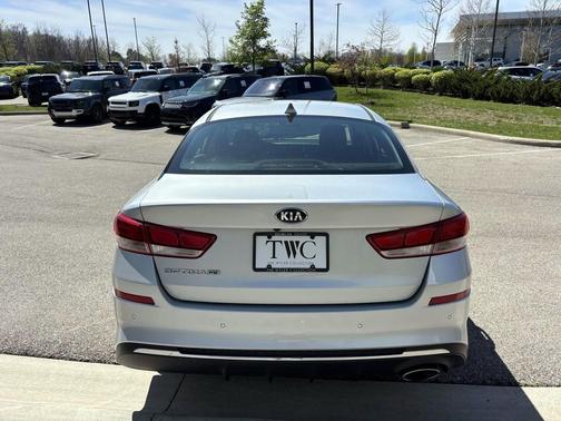 Sparkling Silver 2020 Kia Optima LX