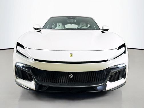 Bianco Avus 2025 Ferrari Purosangue Base