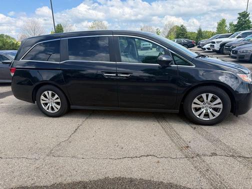 Crystal Black Pearl 2016 Honda Odyssey EX-L