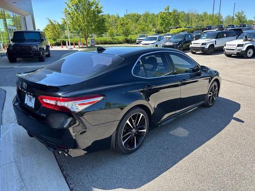Midnight Black Metallic 2018 Toyota Camry XSE