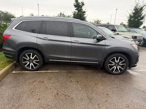 Modern Steel Metallic 2021 Honda Pilot AWD Elite