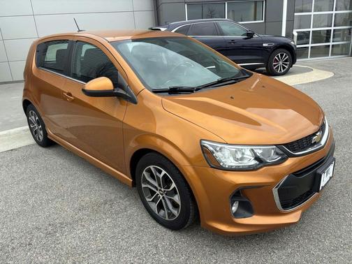 2017 Chevrolet Sonic LT