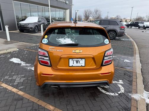 2017 Chevrolet Sonic LT