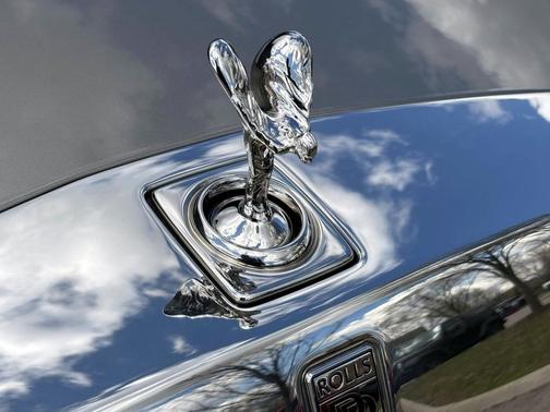 Titanium 2023 Rolls-Royce Phantom
