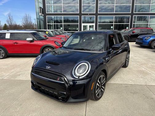 2024 MINI Hardtop Cooper S
