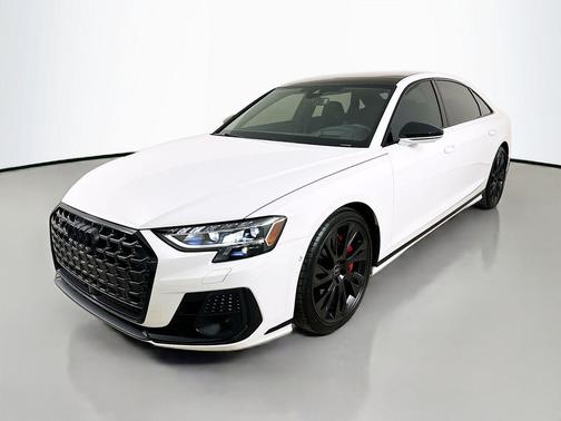 Glacier White Metallic 2025 Audi S8 4.0T