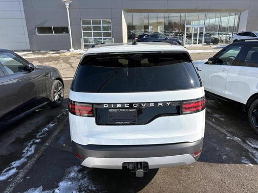2025 Land Rover Discovery P300 S