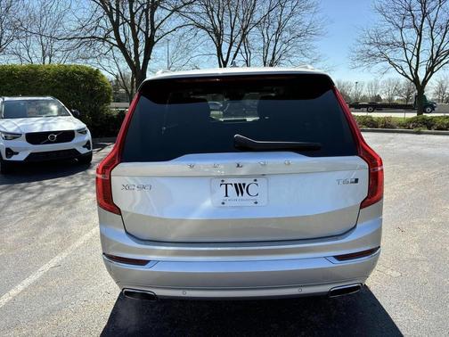 2019 Volvo XC90 T6 Inscription