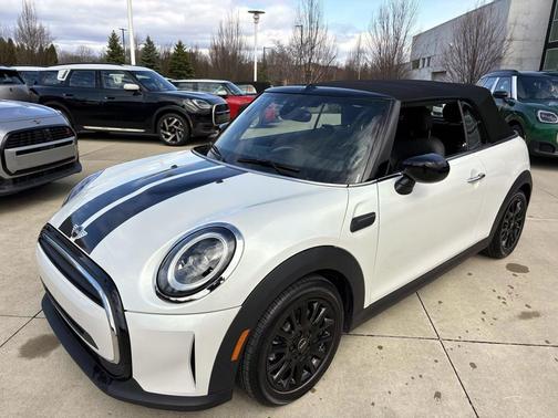 Nanuq White Metallic 2024 MINI Convertible Cooper