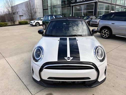 Nanuq White Metallic 2024 MINI Convertible Cooper