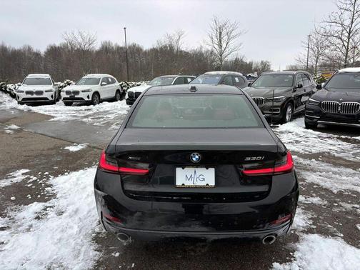 2023 BMW 330 xDrive