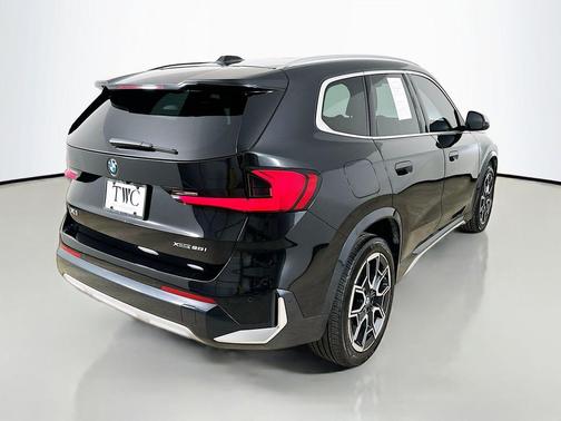 Black Sapphire Metallic 2024 BMW X1 xDrive28i