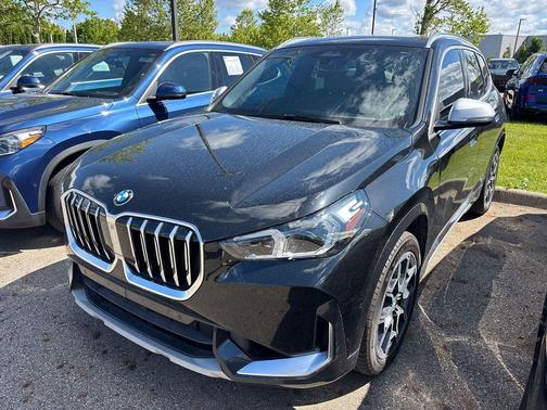 Black Sapphire Metallic 2024 BMW X1 xDrive28i