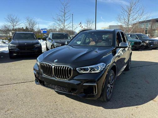 2023 BMW X5 M50i