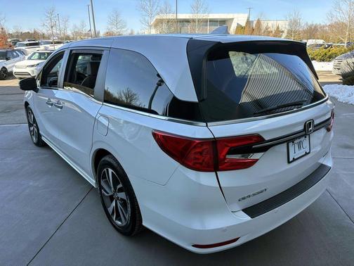 2024 Honda Odyssey Touring