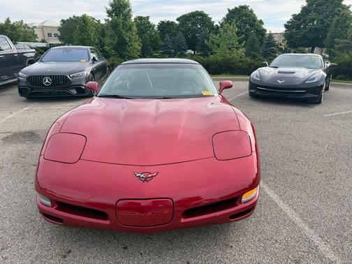 Magnetic Red II Metallic 2002 Chevrolet Corvette Base