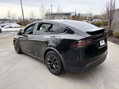 2022 Tesla Model X Dual Motor All-Wheel Drive