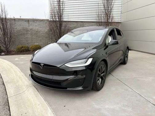 2022 Tesla Model X Dual Motor All-Wheel Drive