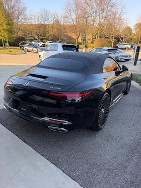 Black 2026 Mercedes-Benz Maybach SL 680 Monogram Series 4MATIC