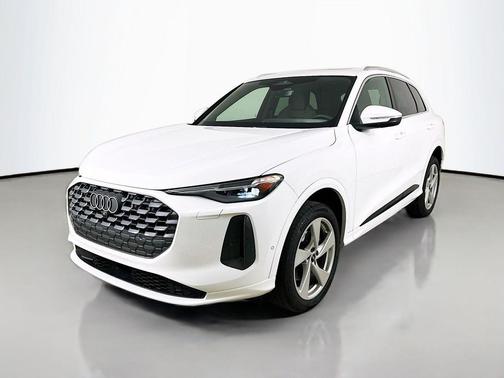 White 2025 Audi Q5 Premium Plus TFSI quattro S tronic
