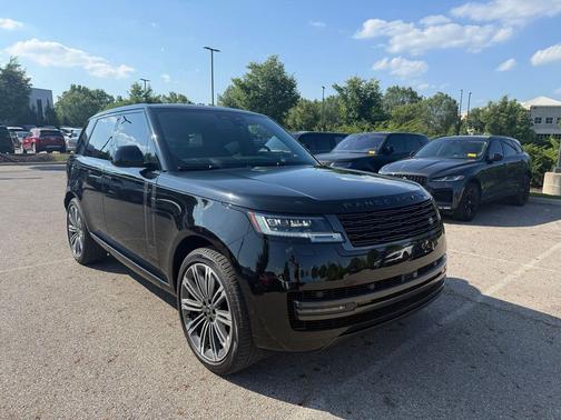 Santorini Black Metallic 2024 Land Rover Range Rover P530 SE