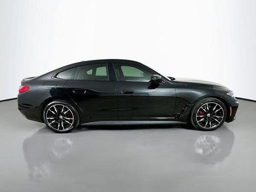 Black Sapphire Metallic 2023 BMW M440 i xDrive