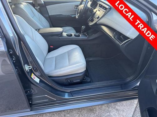 2016 Toyota Avalon XLE