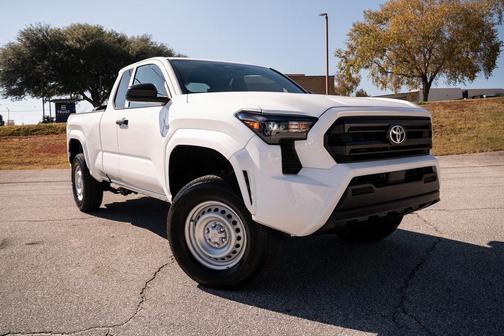 2025 Toyota Tacoma SR