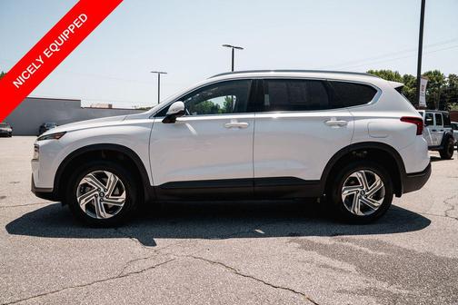 White Pearl 2023 Hyundai SANTA FE SEL 2.4