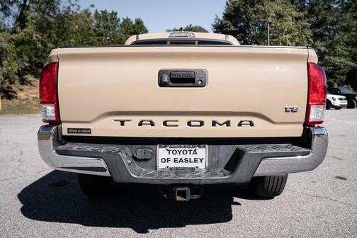 2017 Toyota Tacoma SR5