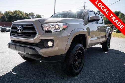 2017 Toyota Tacoma SR5